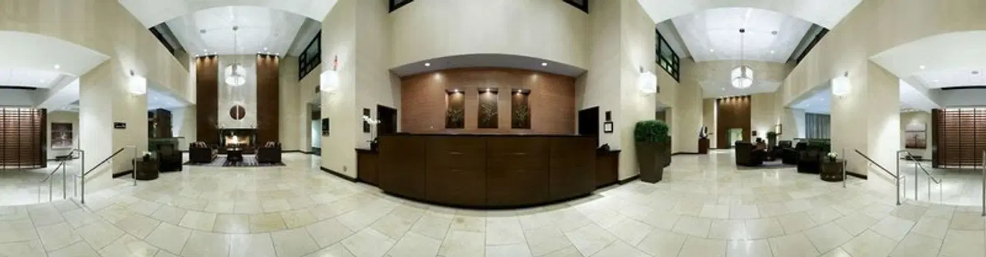 The Saratoga Hilton LOUNGE_LOBBY