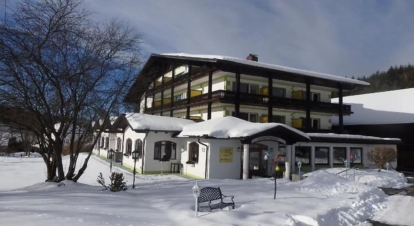 Landhotel GrünWies EXTERIOR