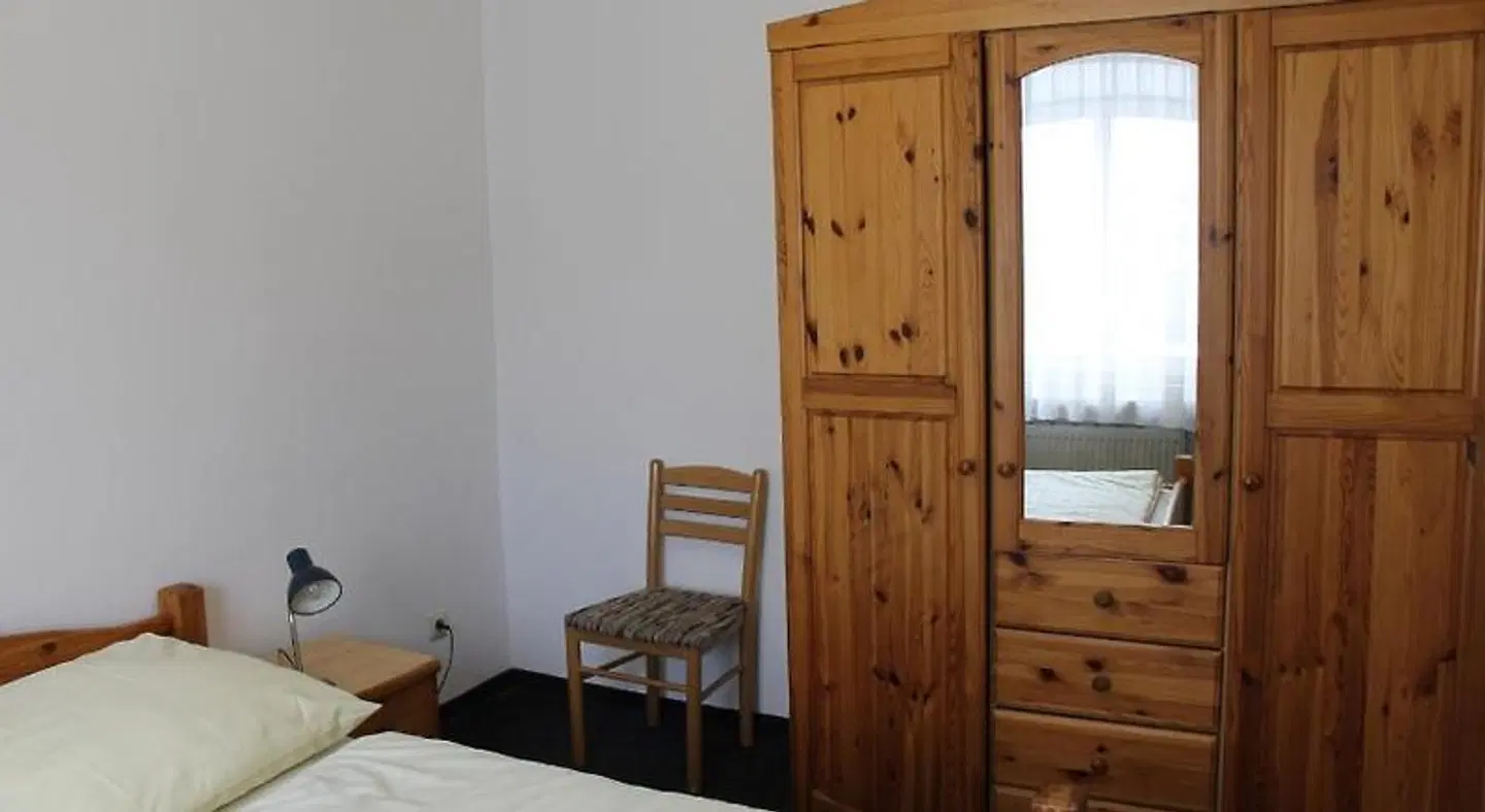 Locarno ROOM_EXAMPLE