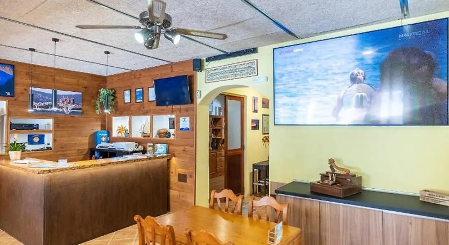 Hostal Doris Restaurant
