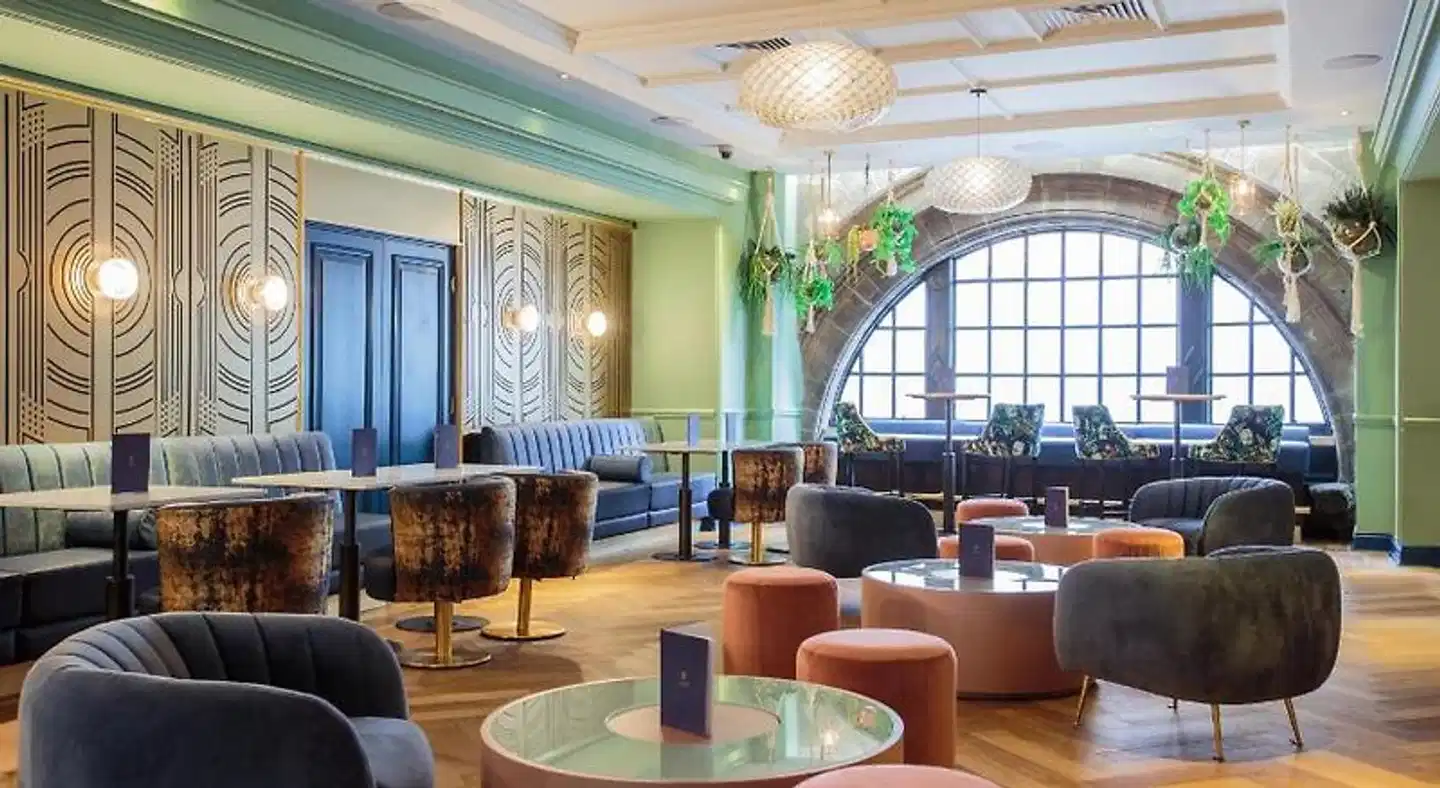 voco Grand Central Glasgow Lobby