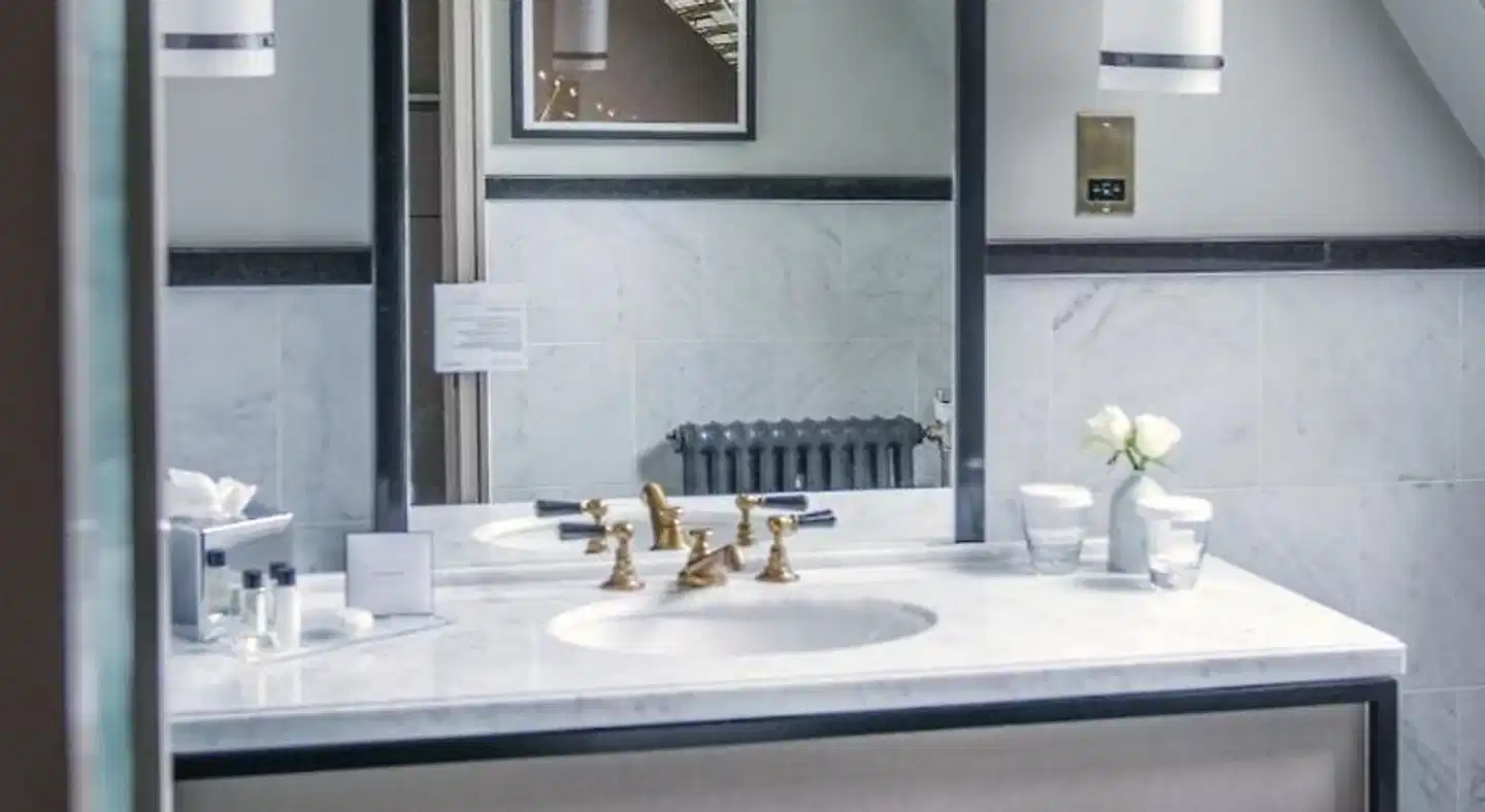 voco Grand Central Glasgow Badezimmer