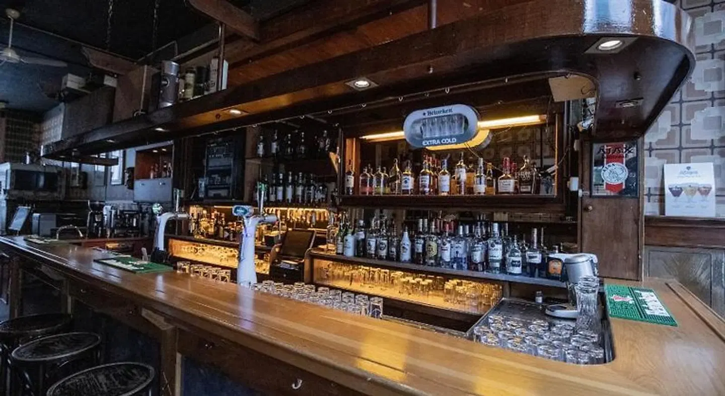 Royal Taste Bar