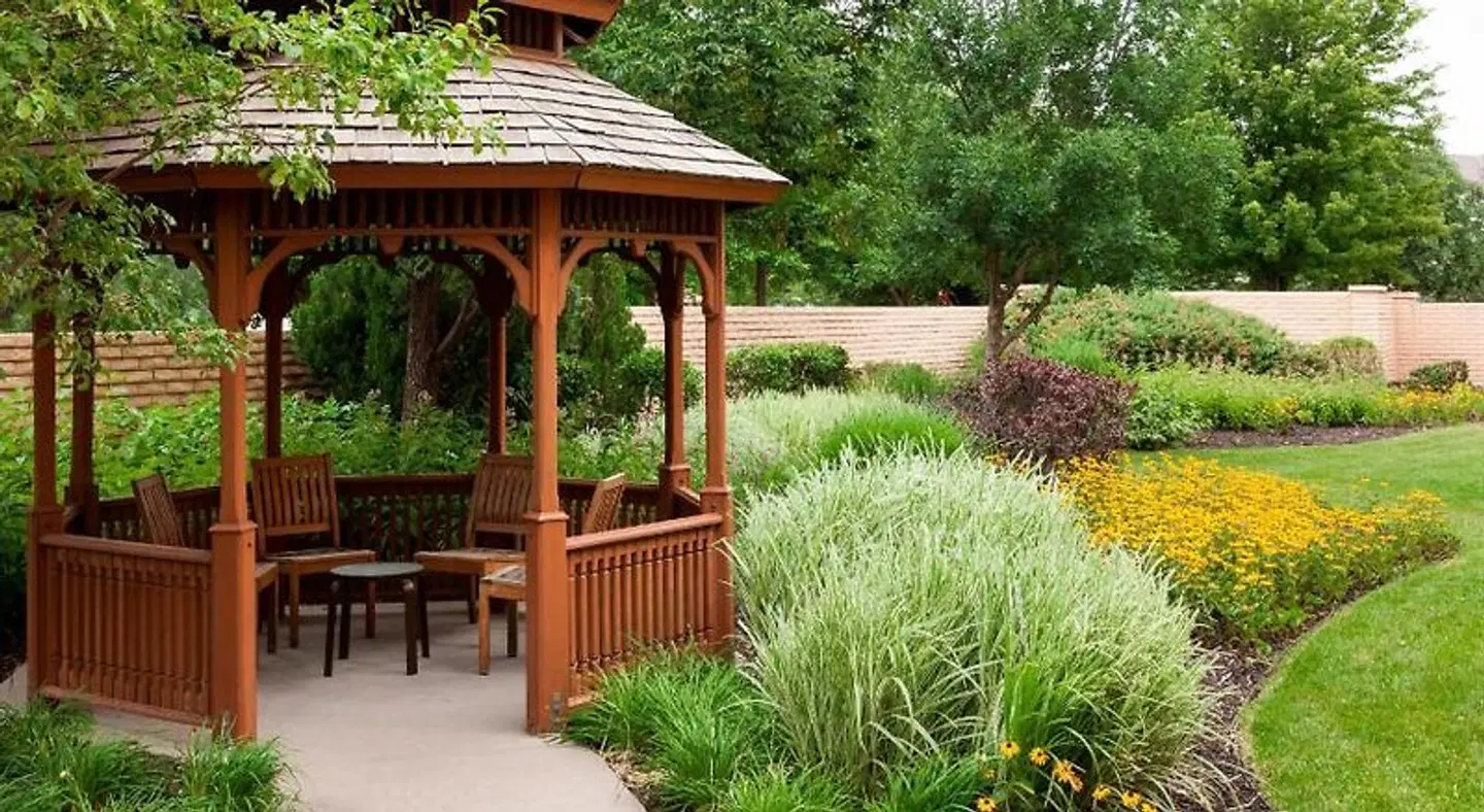 Courtyard by Marriott Wichita East Garten