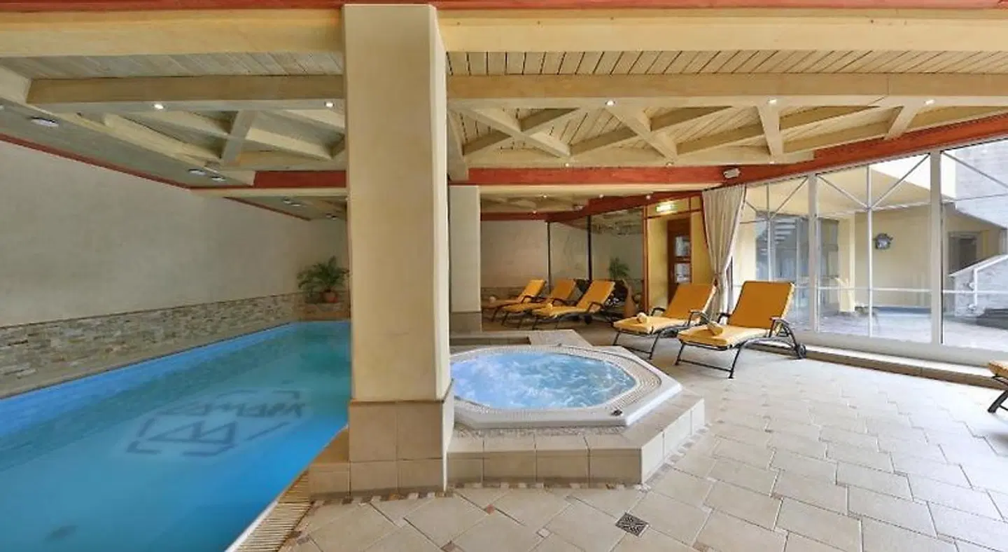 Hotel Lamark Hallenbad