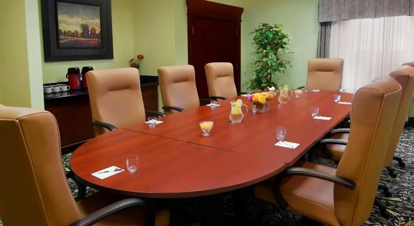 Staybridge Suites Guelph by IHG Konferenz