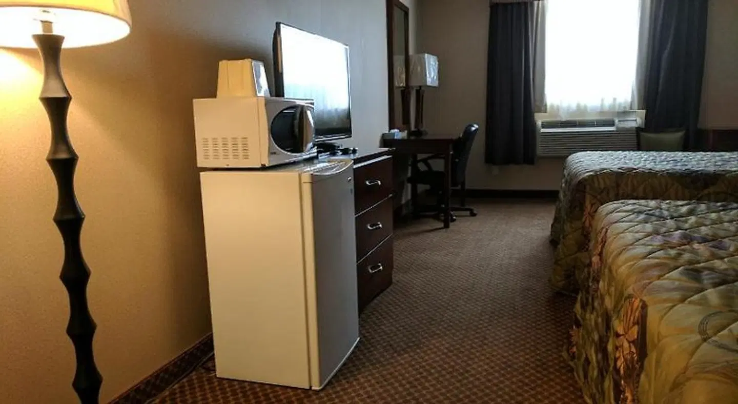 Luxury Inn ROOM_EXAMPLE