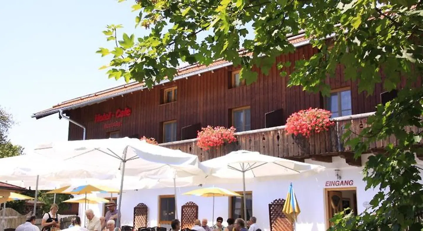 Hotel-Cafe Hanfstingl EXTERIOR