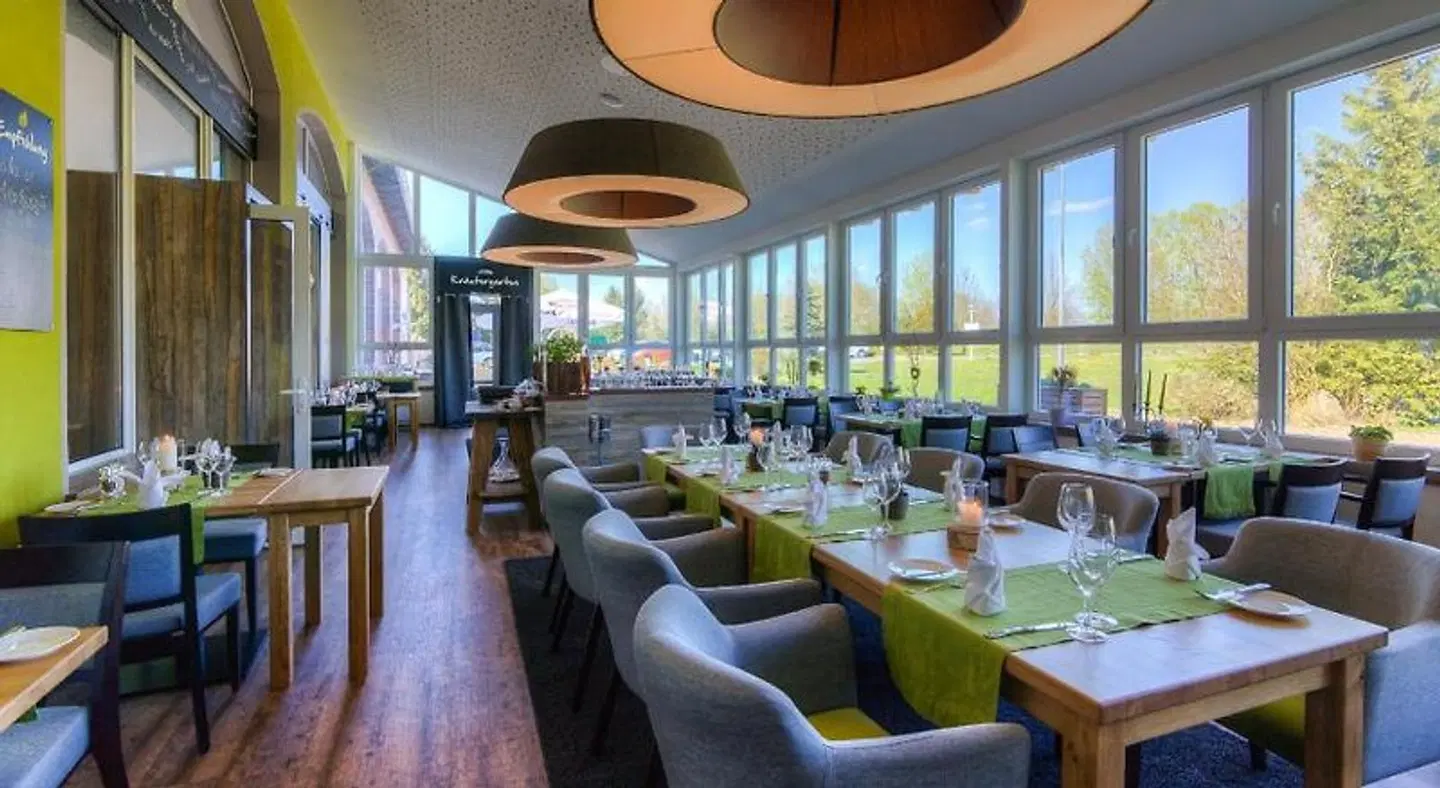 Neuer Hennings Hof Bar
