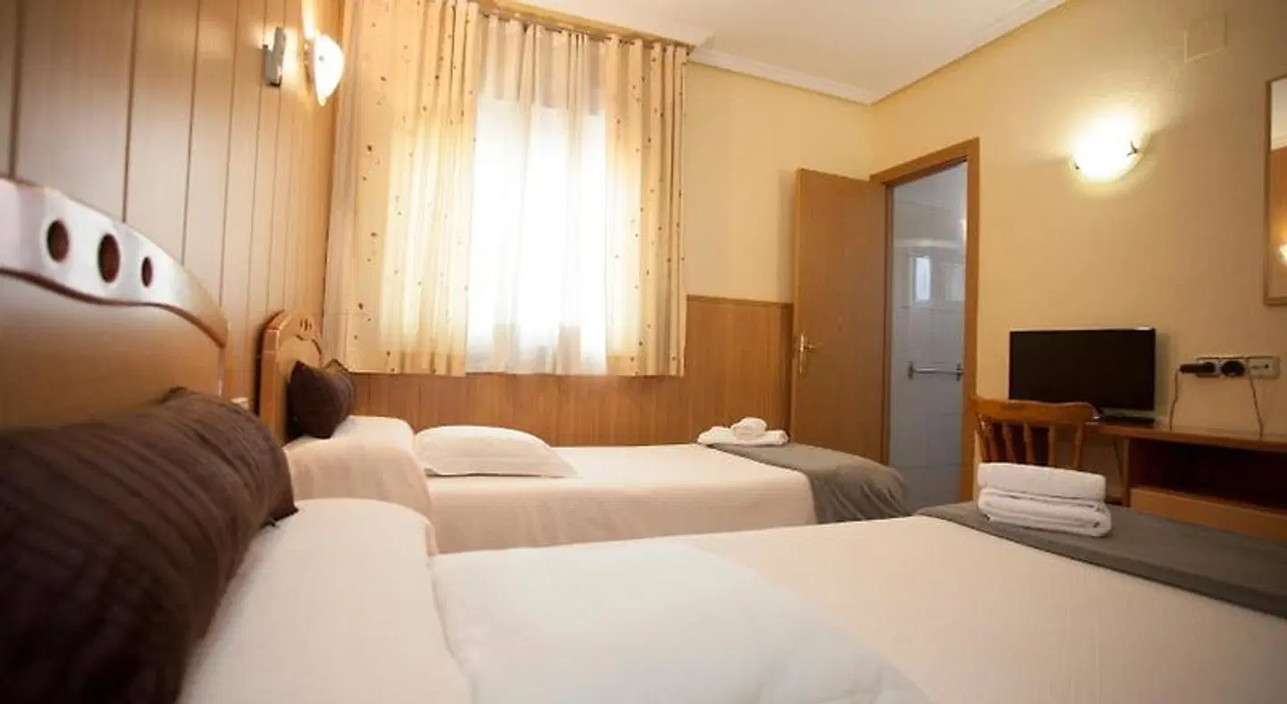 Hospedaje Los Rosales ROOM_EXAMPLE