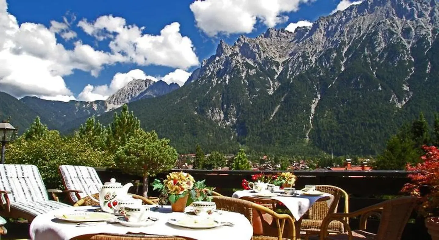 Sonnenbichl Terrasse