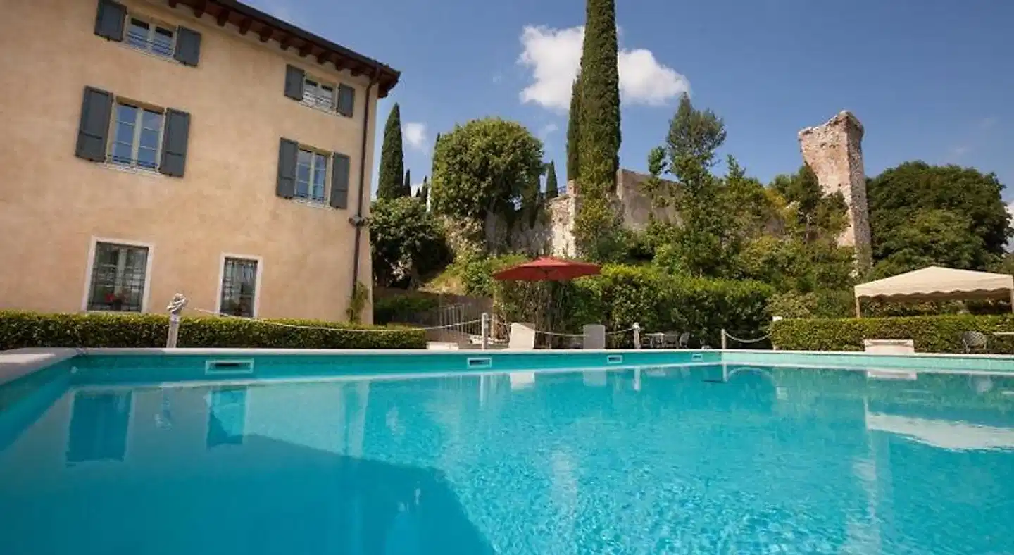 Residence Antica Torre Pool