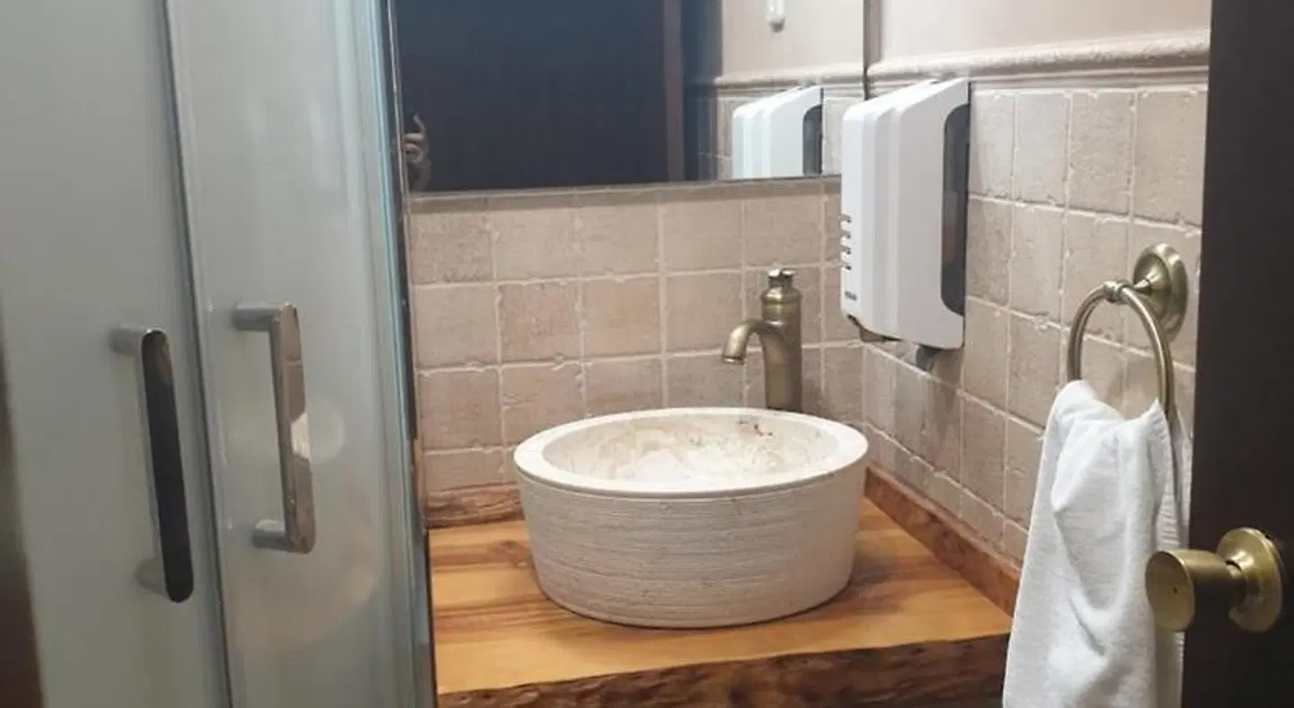 Hostal El Descanso Badezimmer