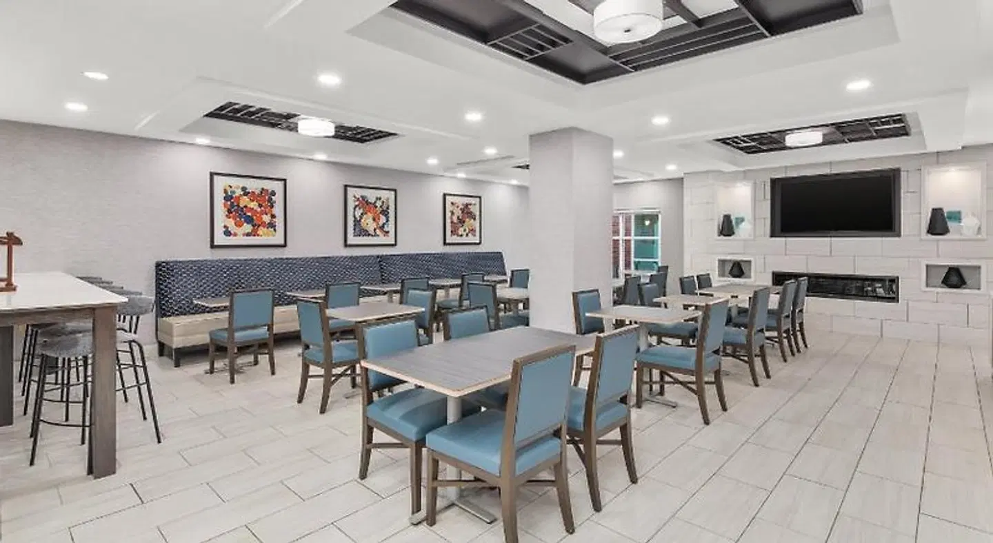 Holiday Inn Express & Suites Greenville-I-85 & Woodruff Rd by IHG Restaurant