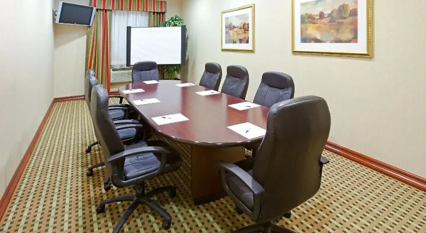 Holiday Inn Express & Suites Fort Worth - Fossil Creek by IHG Konferenz