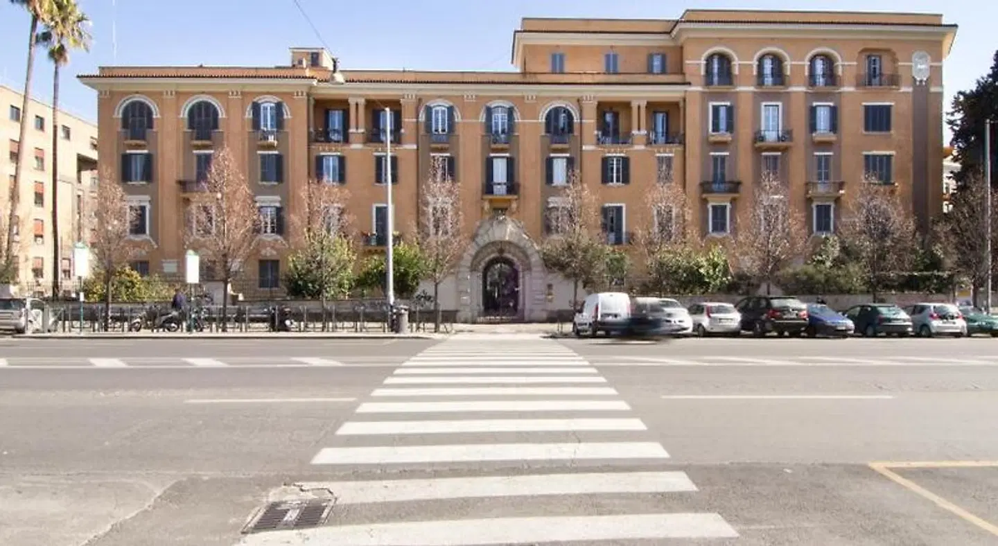 Alex Place EXTERIOR