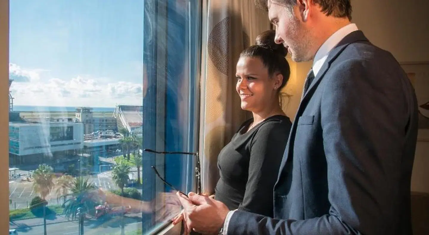 Novotel Nice Arénas Aéroport PEOPLE