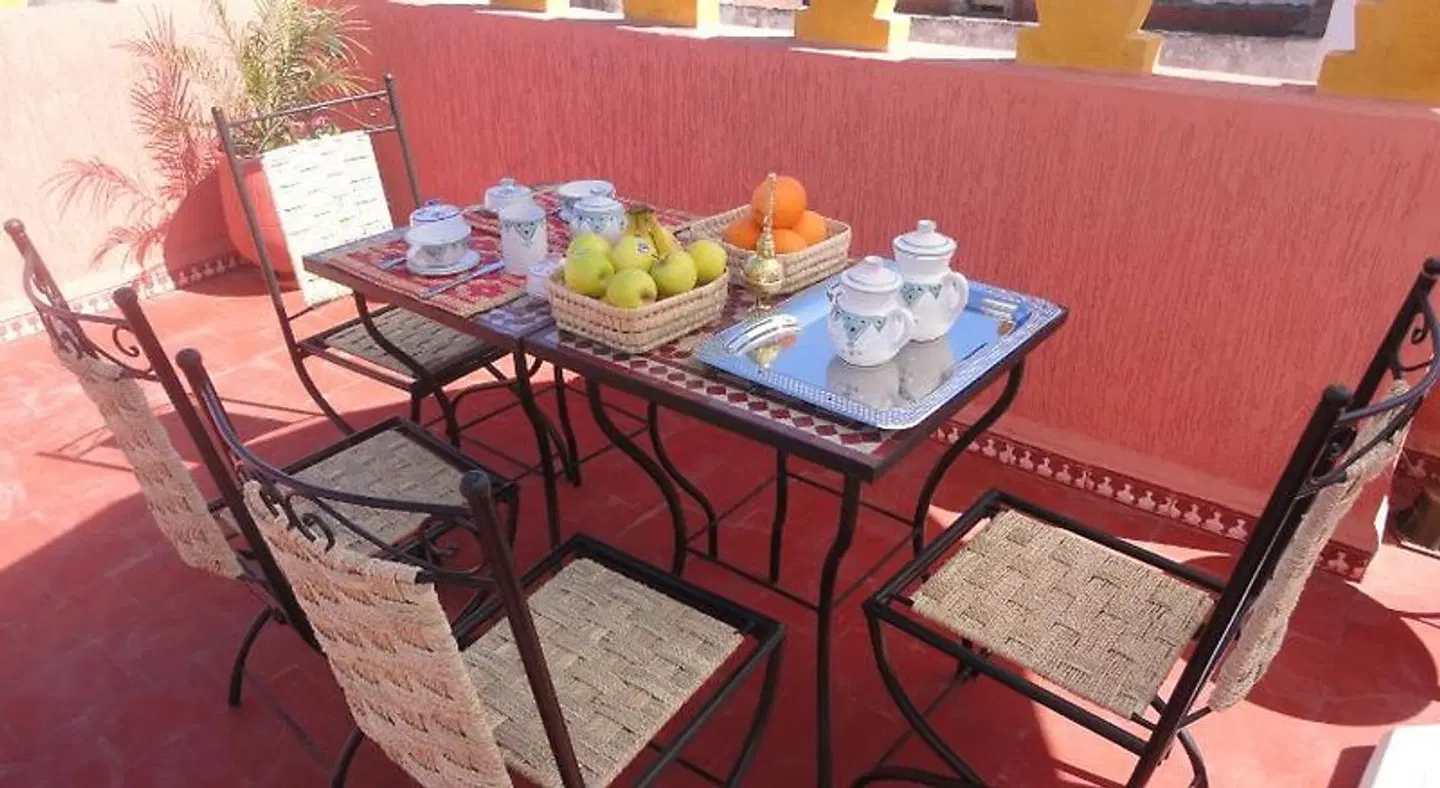 Dar Yanis Restaurant