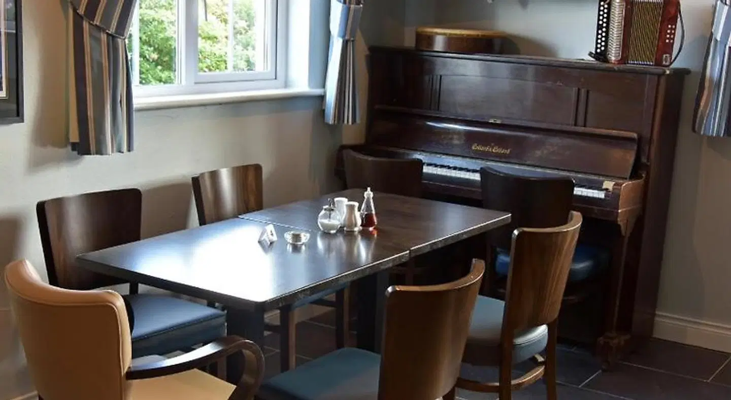 An Bothar Pub Konferenz