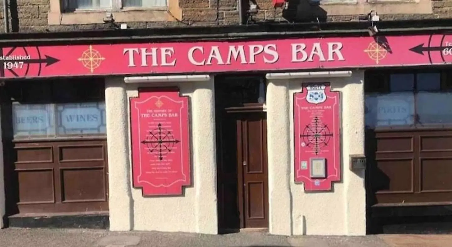 Harbour Bridge Camps Bar EXTERIOR