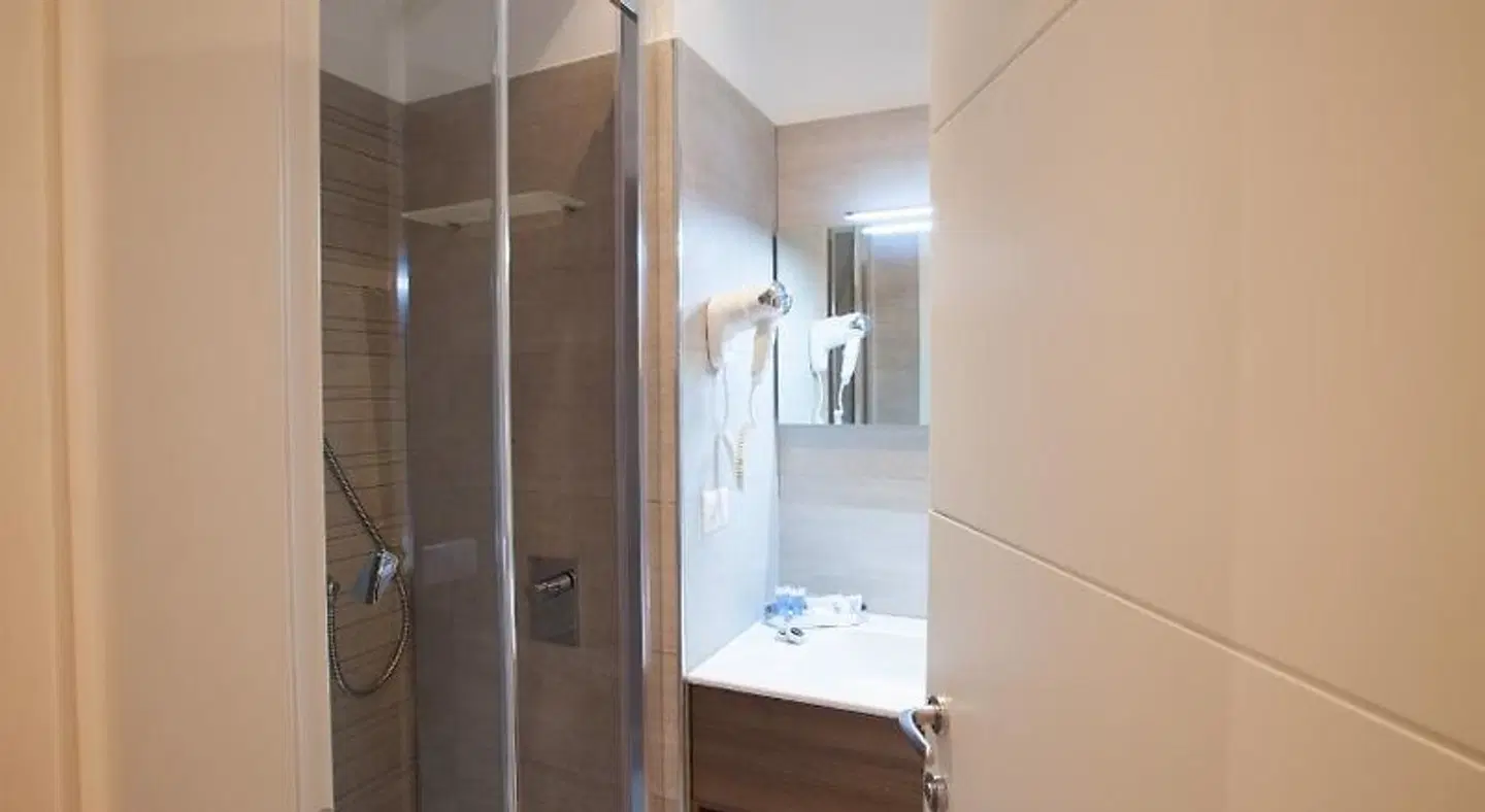 Melody Suite Rome Badezimmer