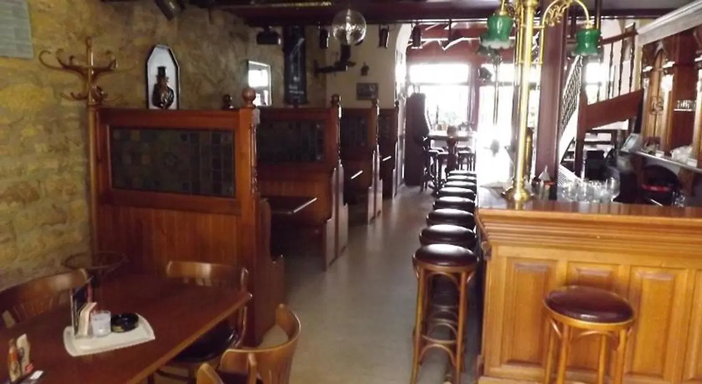 Zur Sonne Bar