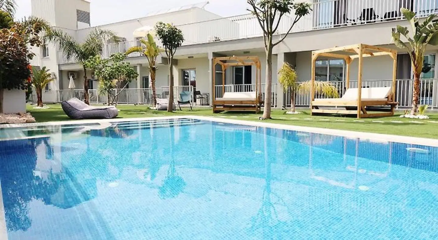 Silver Sea Holiday Apartments OUTDOOR_POOL