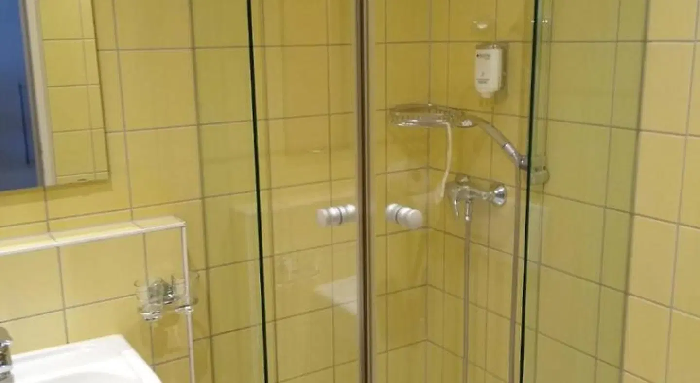 Tagungshaus Reimlingen Badezimmer