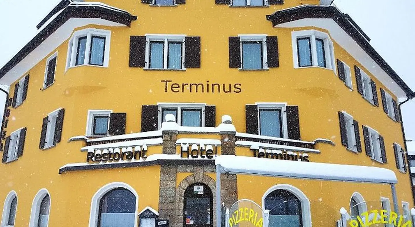 Hotel Terminus EXTERIOR