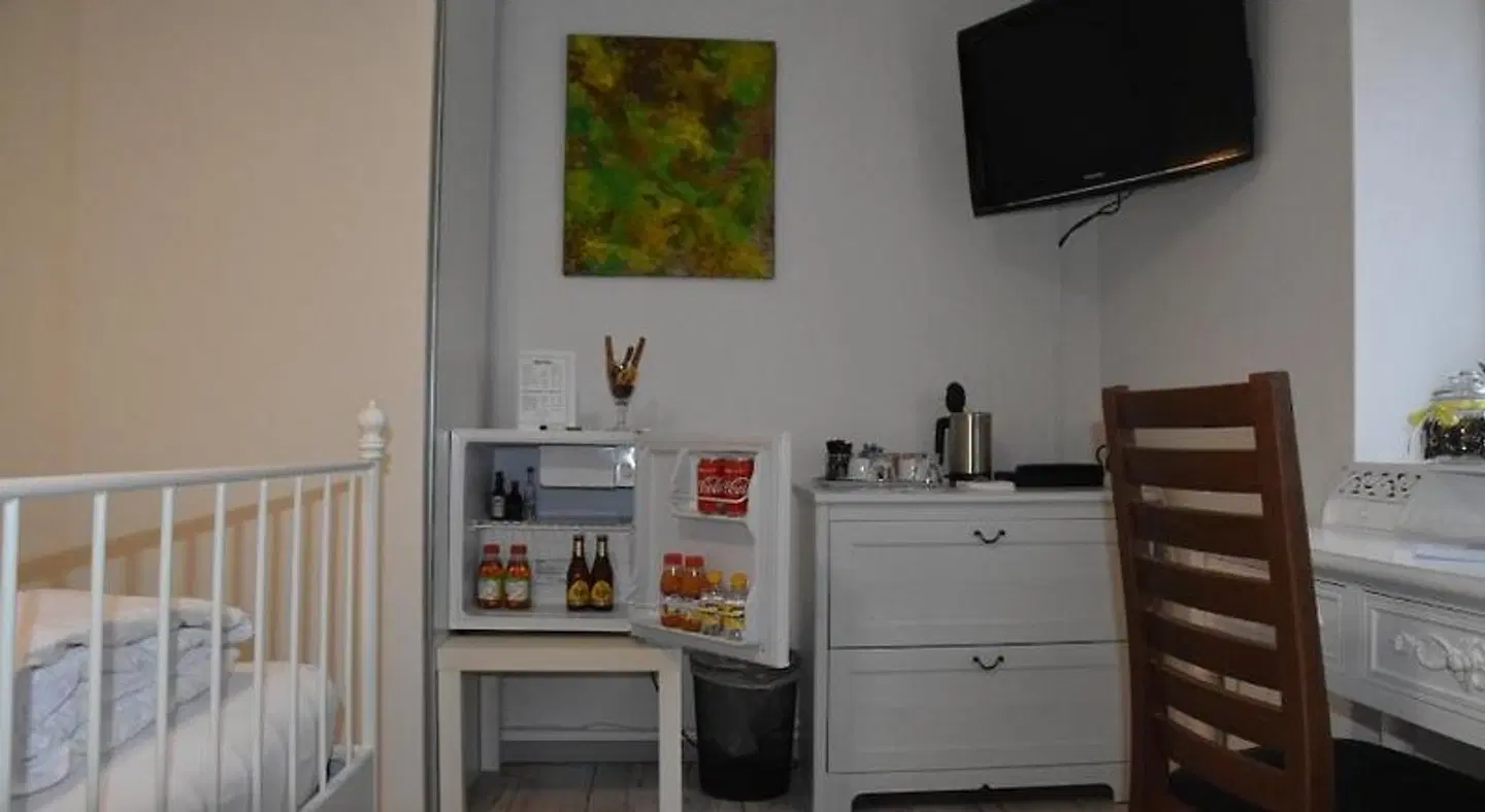 Kiki's B&B ROOM_EXAMPLE