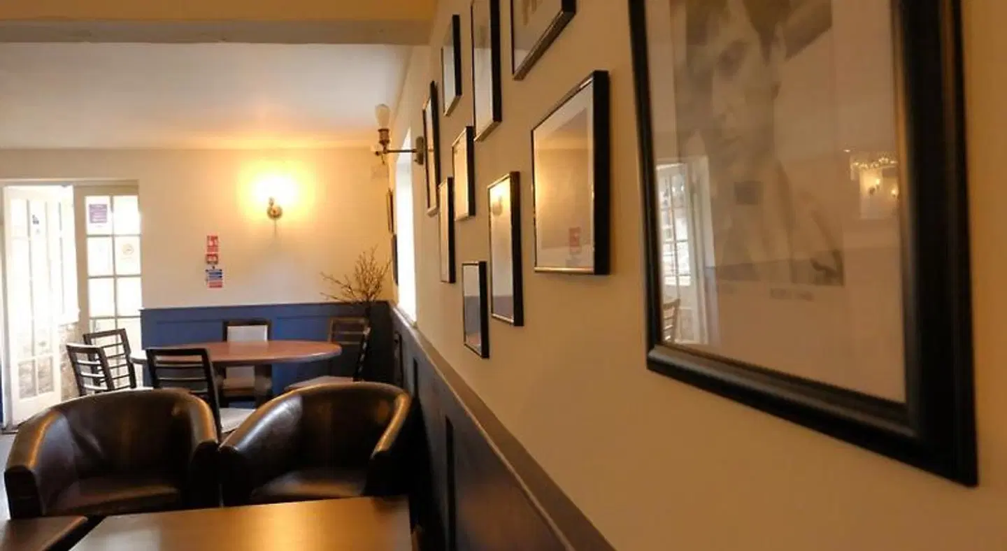 The Lawns Hotel ROOM_EXAMPLE