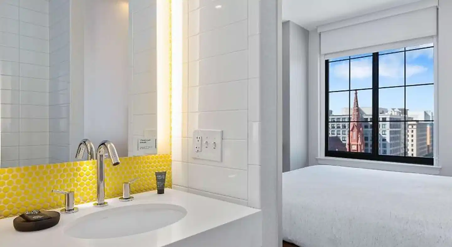 Motto by Hilton Washington DC City Center Badezimmer