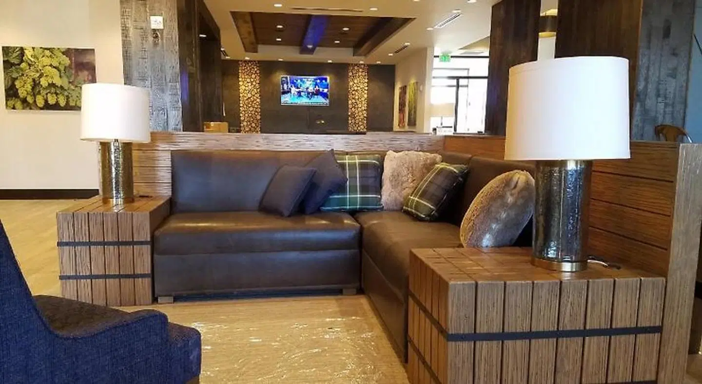 SpringHill Suites by Marriott Bend LOUNGE_LOBBY