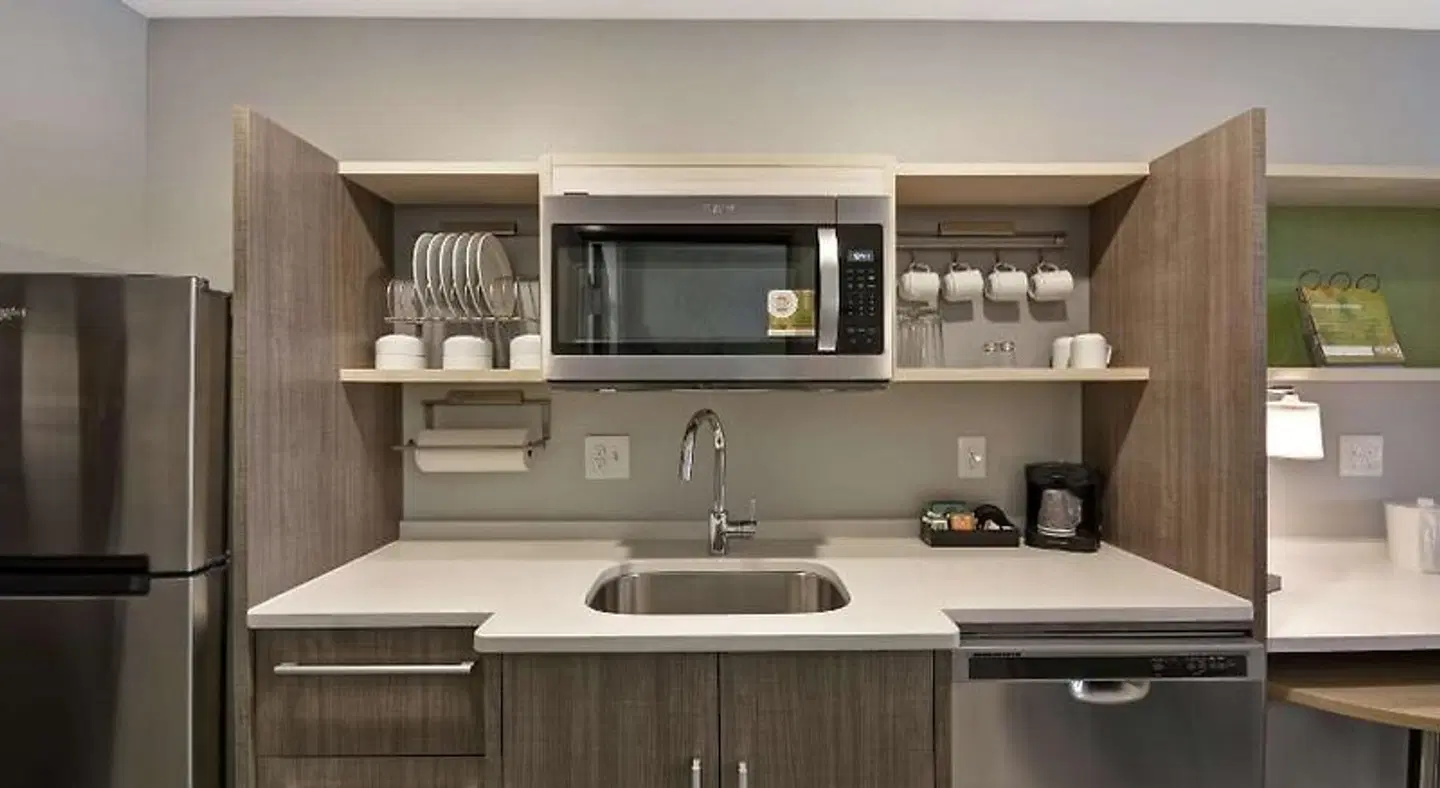Home2 Suites by Hilton Grand Rapids North ROOM_EXAMPLE