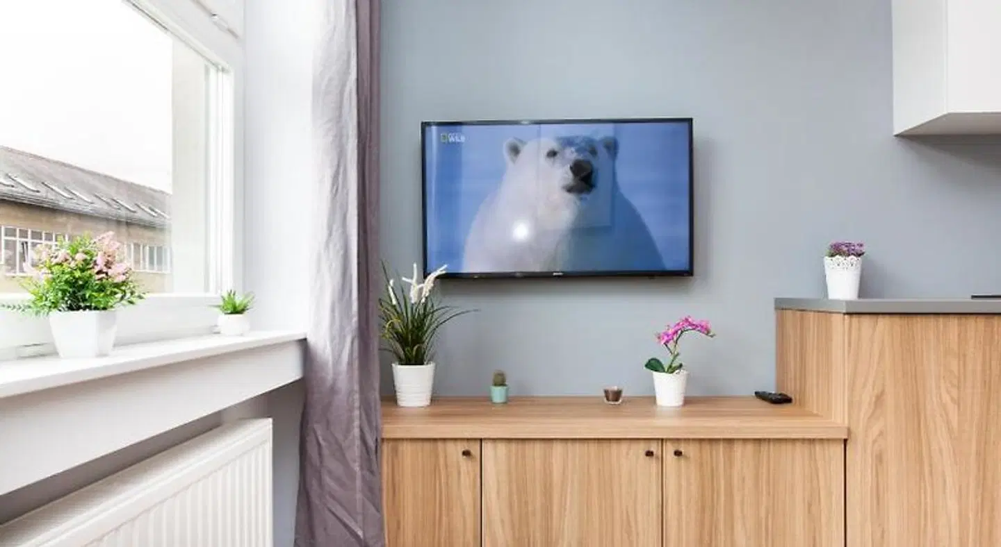Rooms and Apartments Glossy ROOM_EXAMPLE