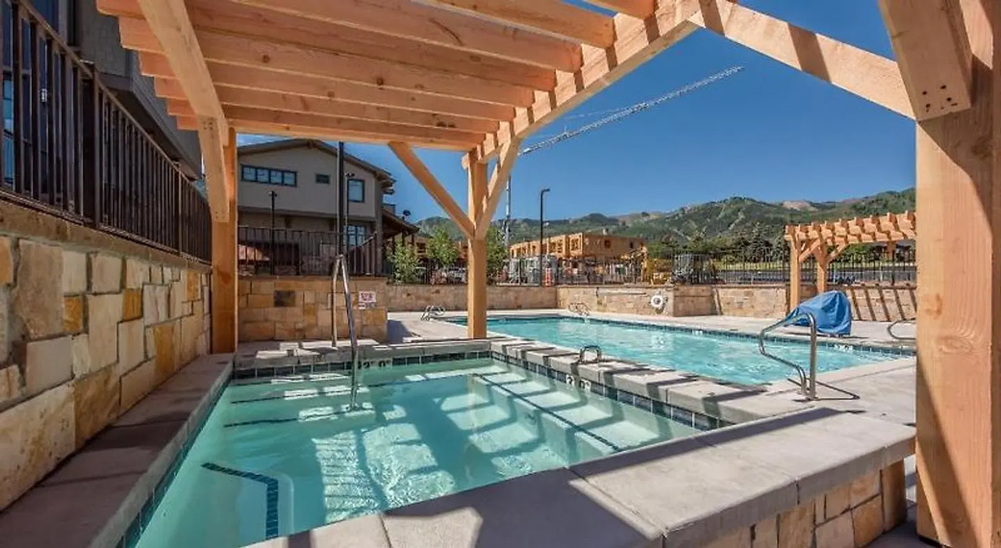 Blackstone by Canyons Village Rentals OUTDOOR_POOL
