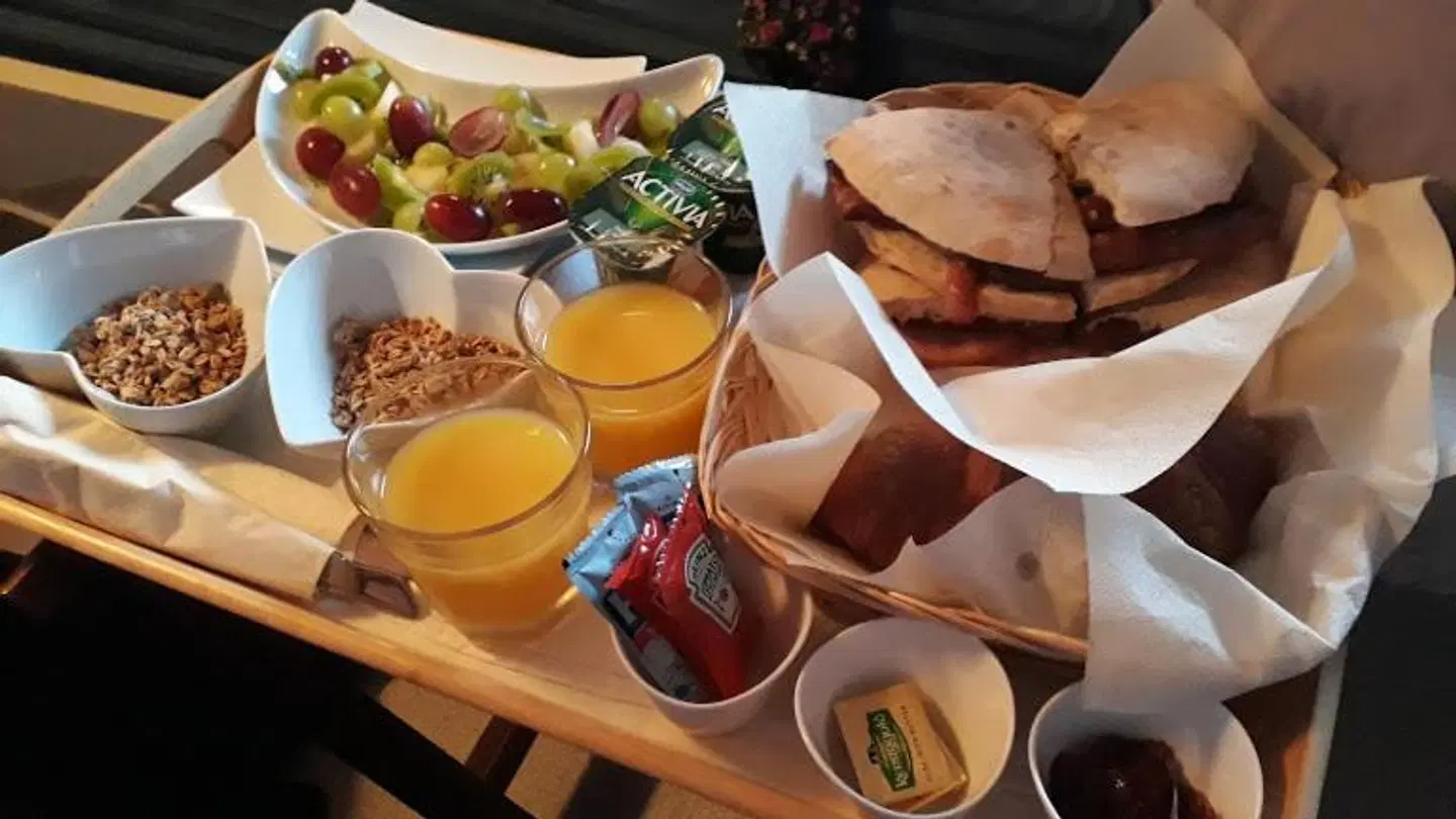 Birdsong Cottage Bed and Breakfast Restaurant
