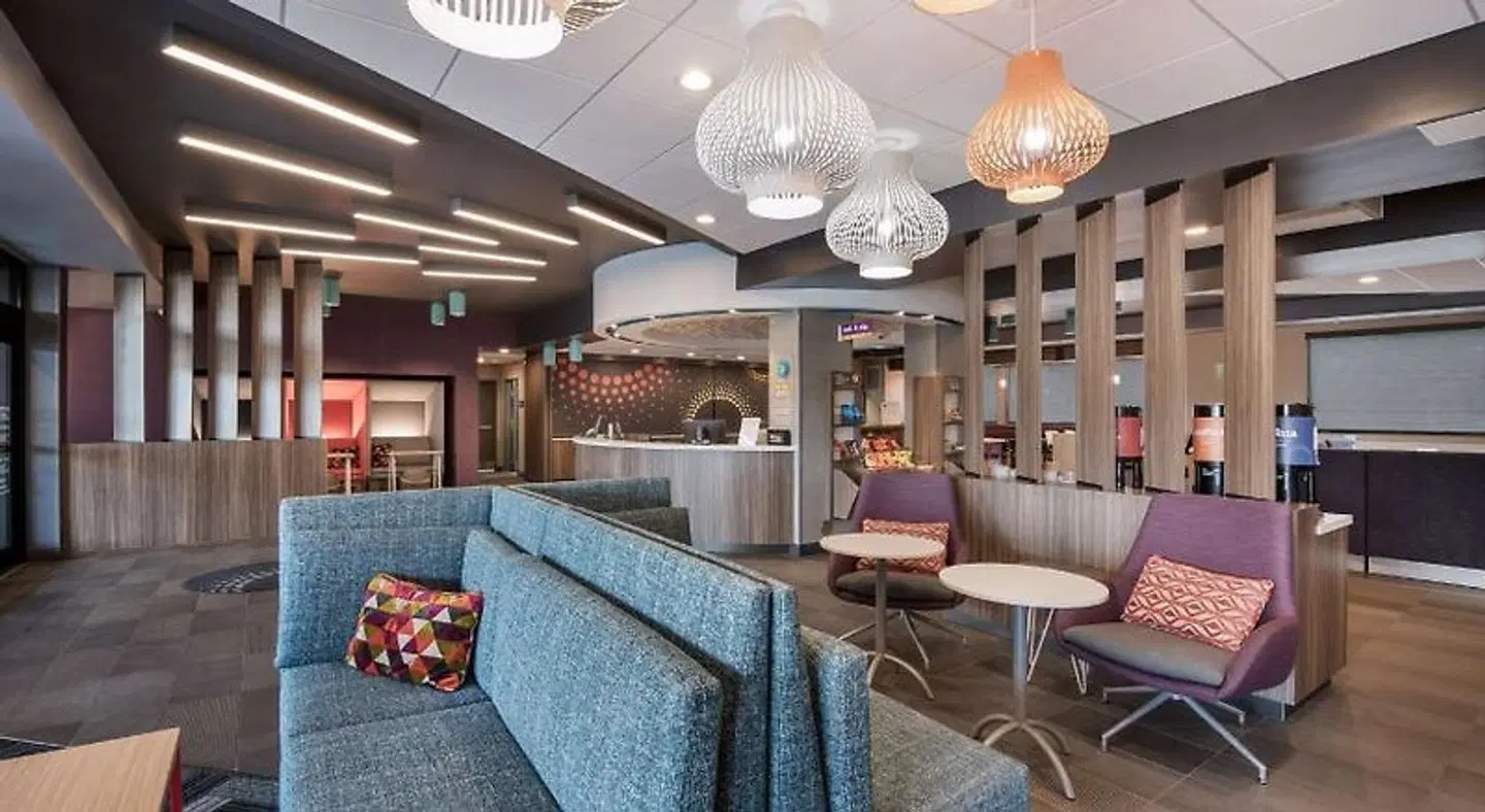 Tru by Hilton Warsaw LOUNGE_LOBBY