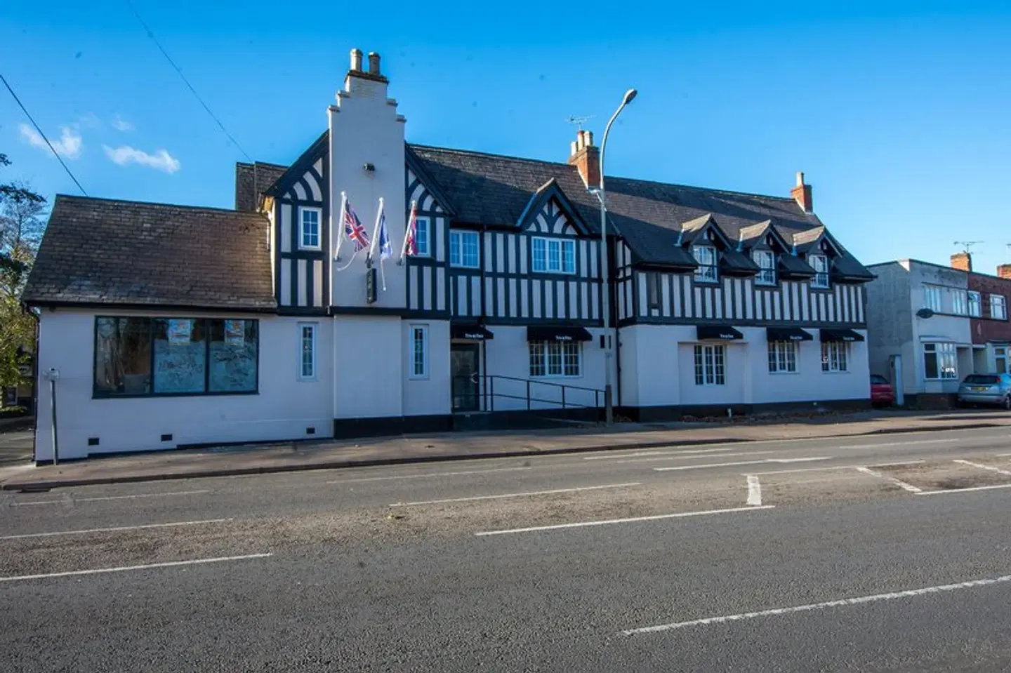 Abbey Hotel by Trivelles EXTERIOR