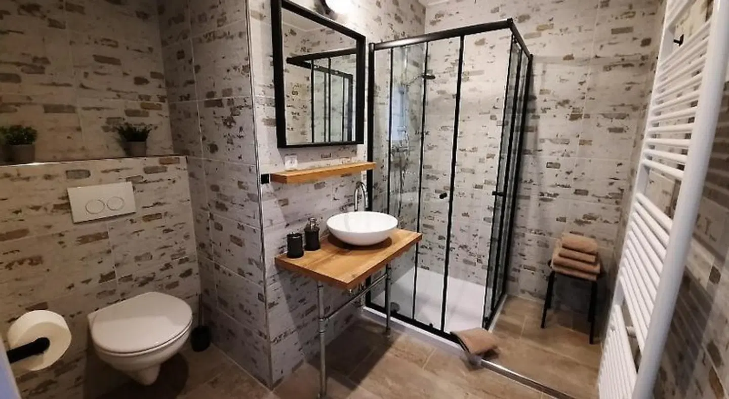 Apartments Zum Glasmacher Badezimmer