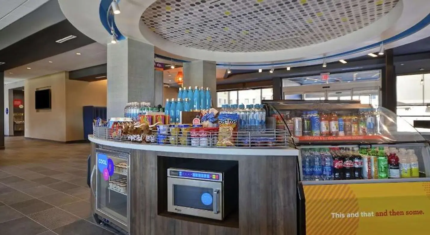 Tru by Hilton Fort Worth Fossil Creek Restaurant