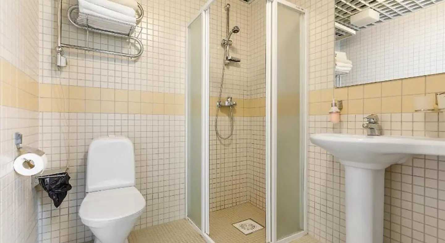 Villa Meri Apartments Badezimmer