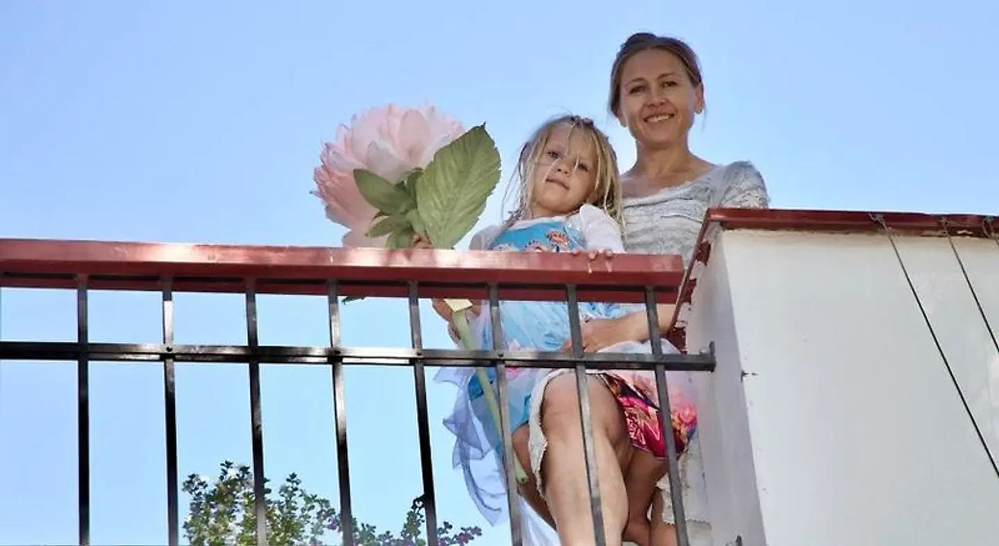 Villa Meri Apartments PEOPLE