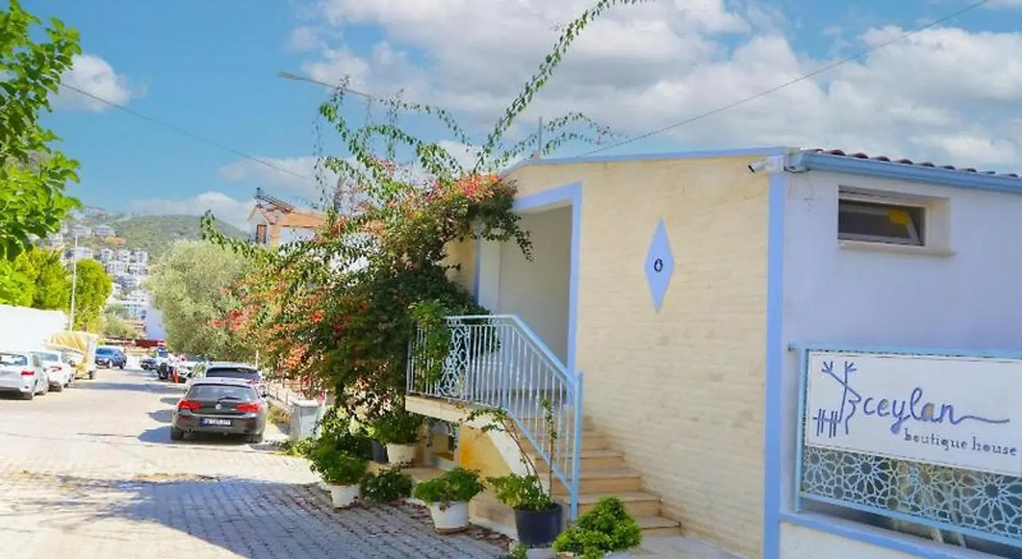 Ceylan Boutique House Terrasse