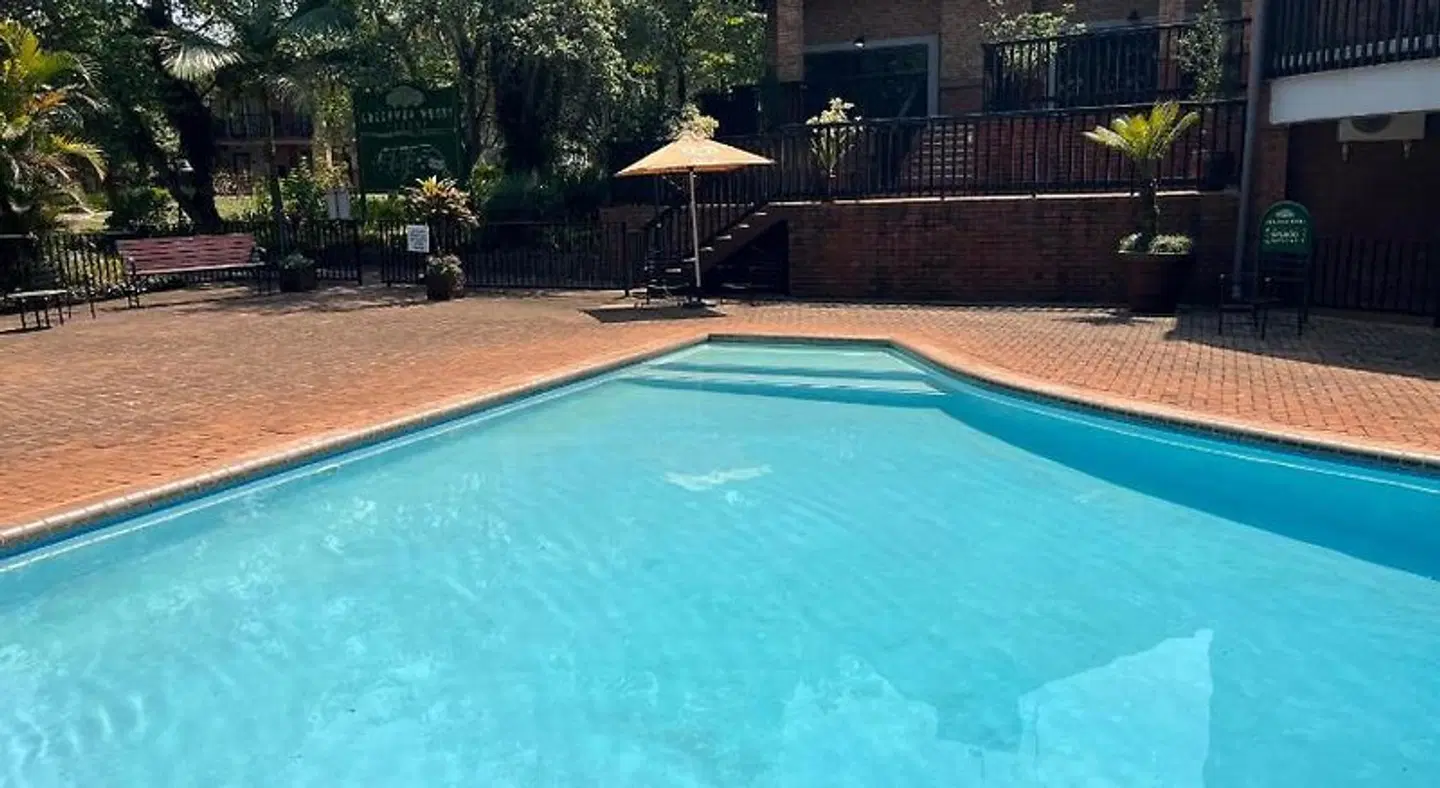 Thyme Inn on Greenway OUTDOOR_POOL