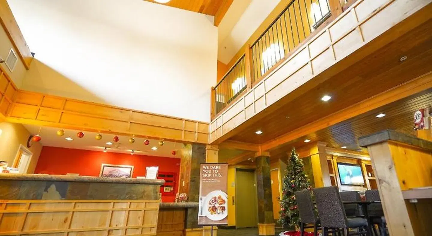 TownePlace Suites by Marriott Bend Near Mt. Bachelor LOUNGE_LOBBY