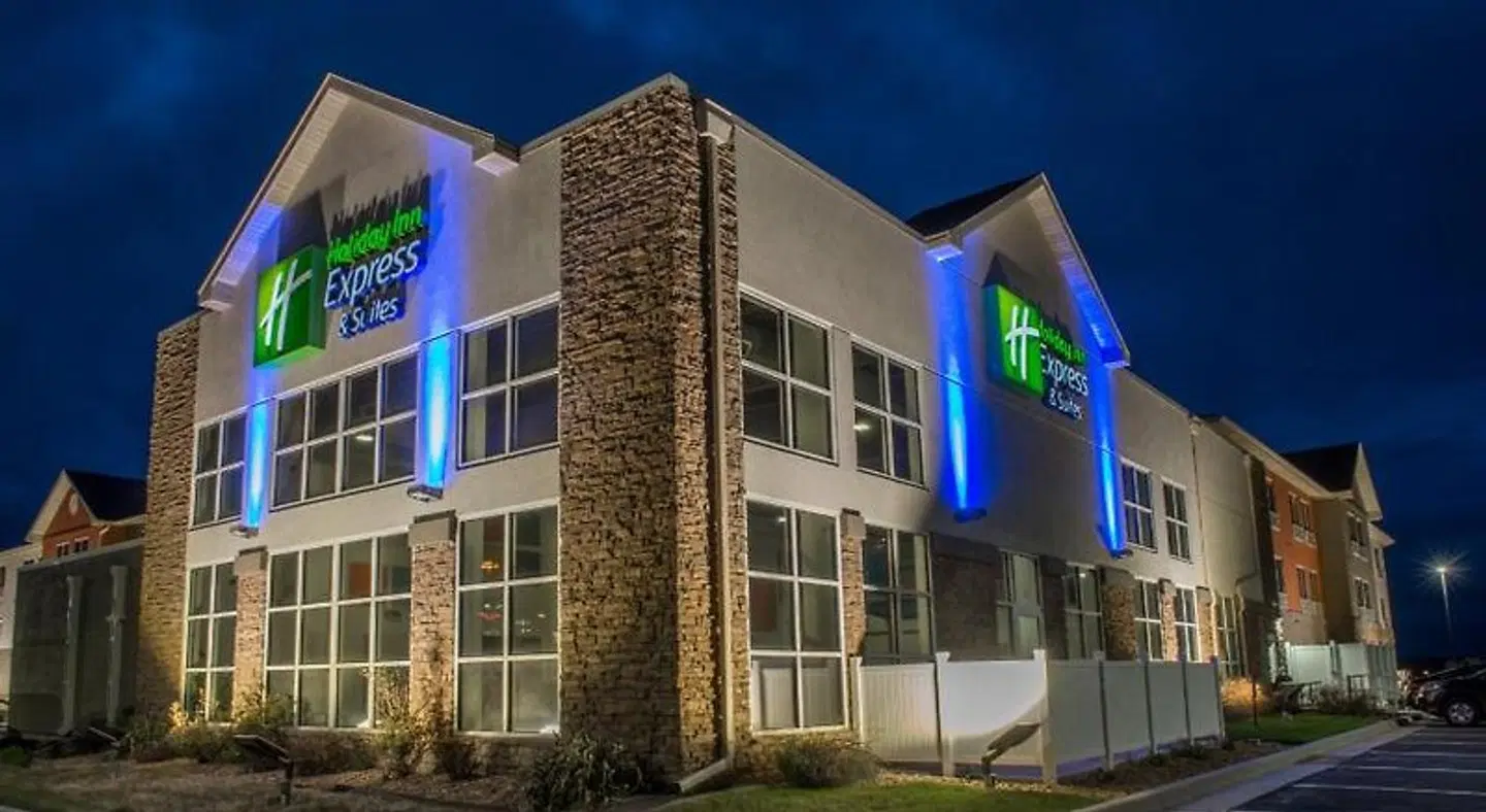 Holiday Inn Express & Suites Rapid City I-90 by IHG EXTERIOR