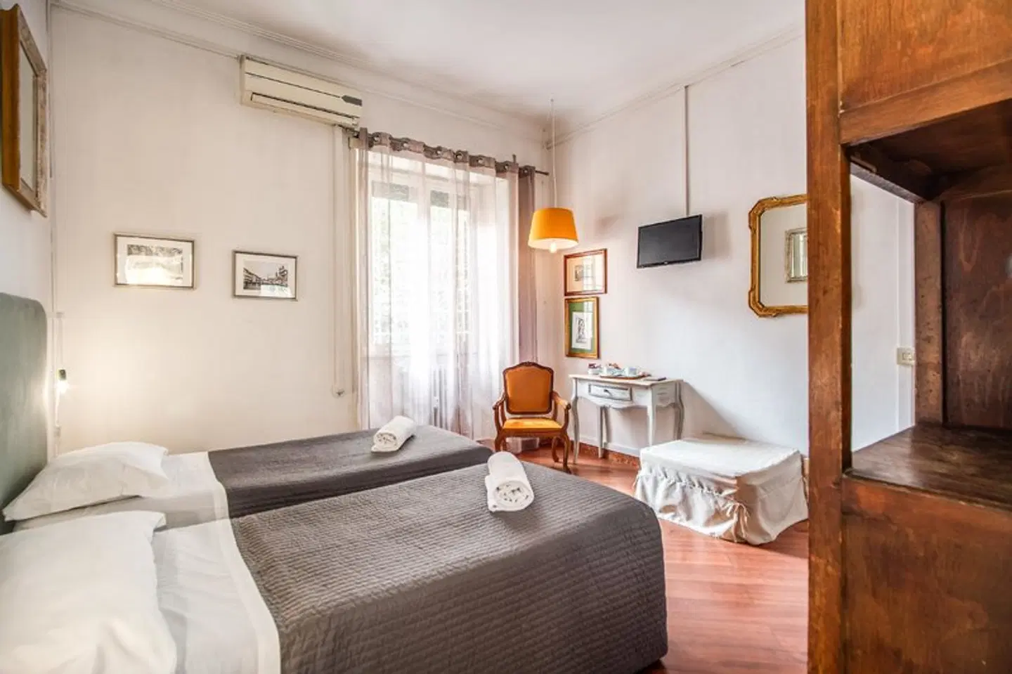 Circus Maximus B&B ROOM_EXAMPLE