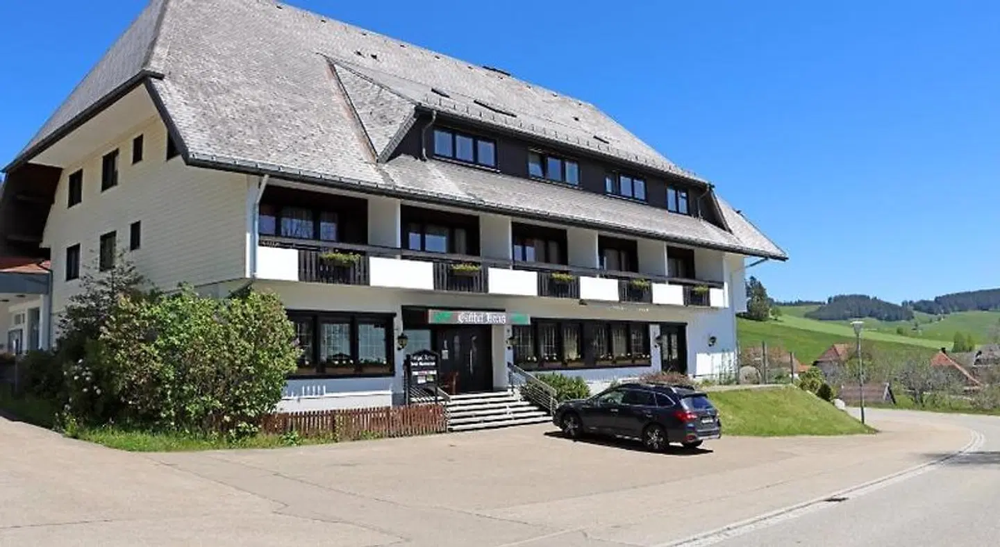 Kreuz EXTERIOR