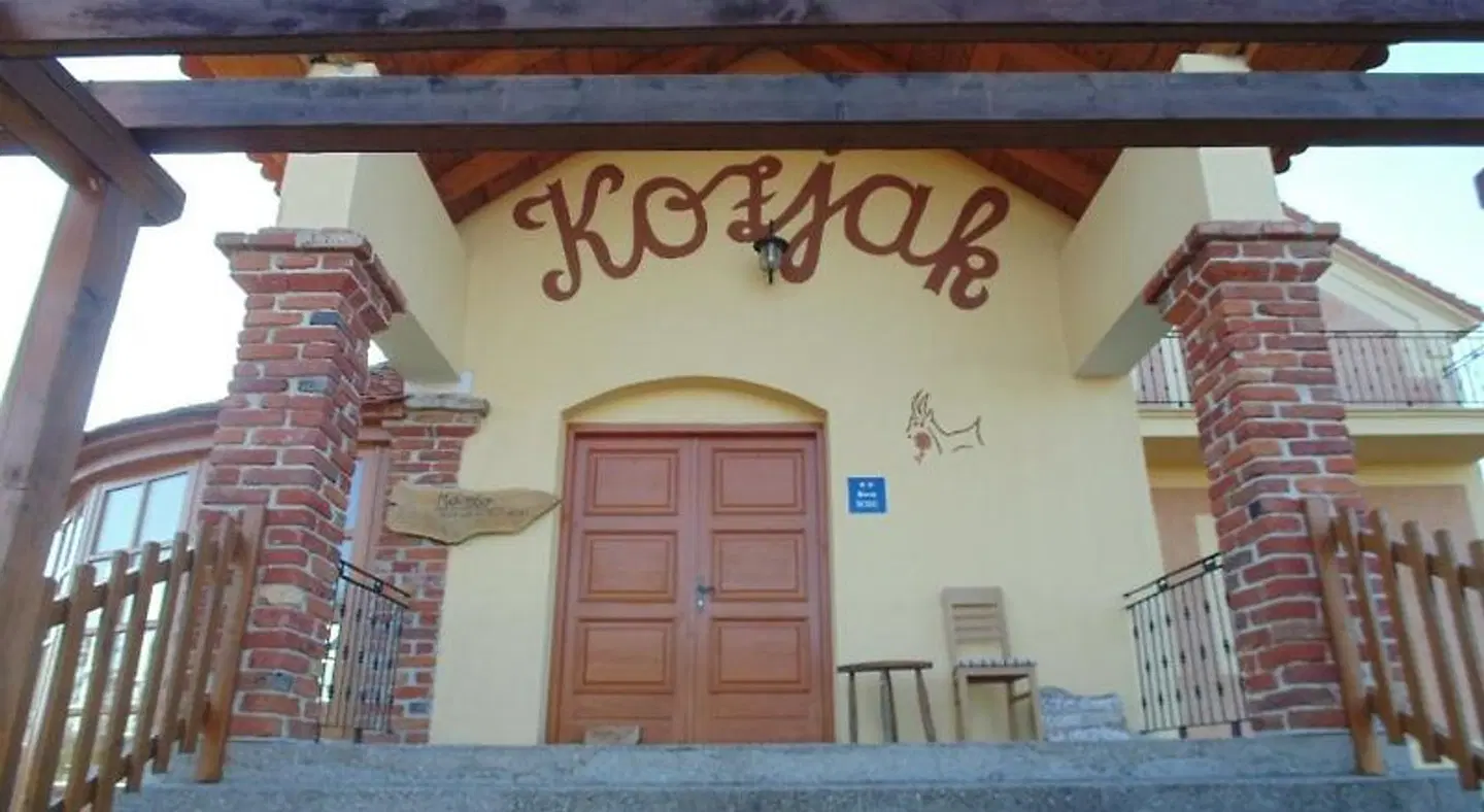 Guest House Kozjak EXTERIOR